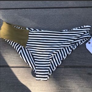 Boys+Arrows Wallace Bottoms size small NWT